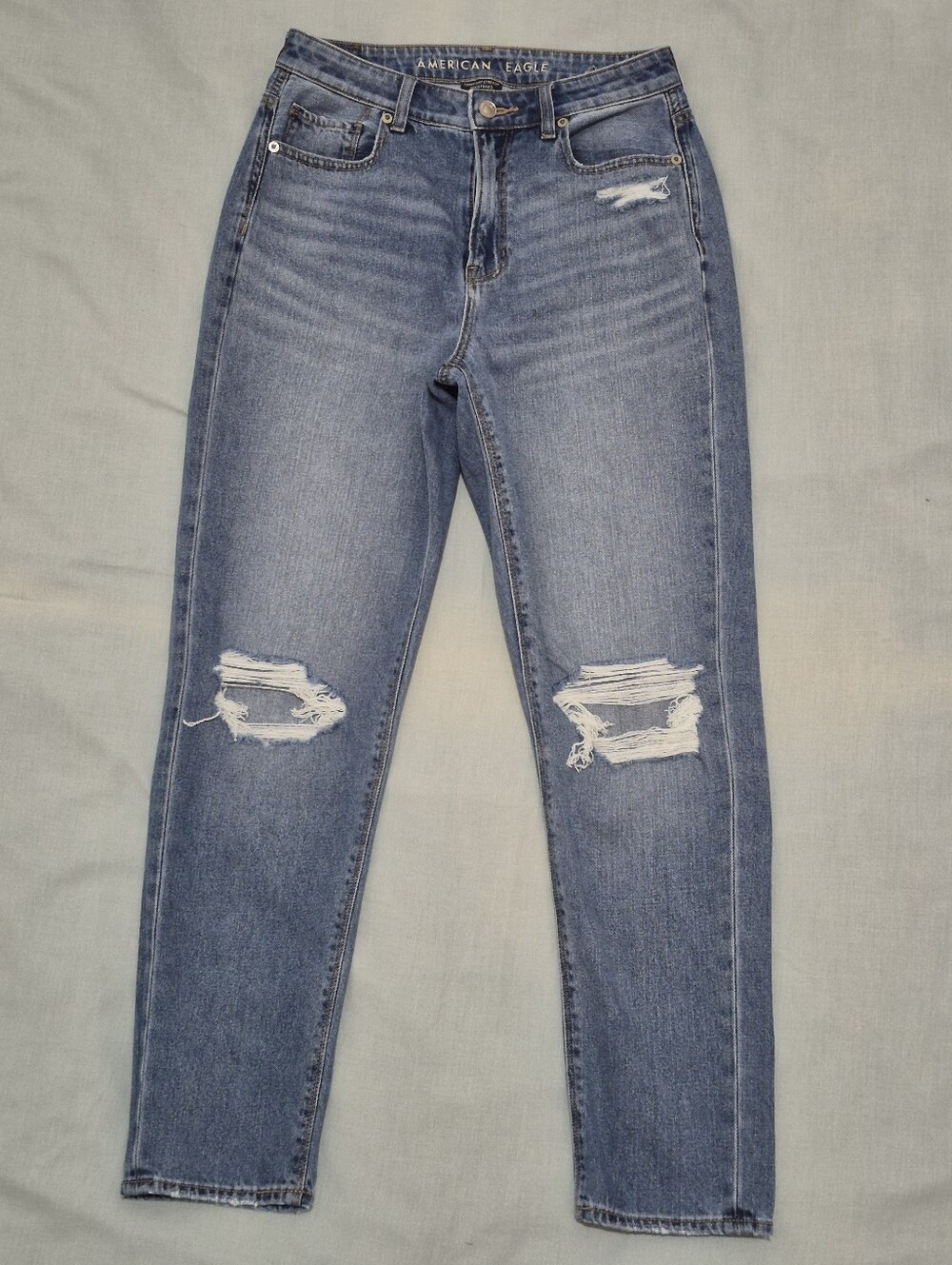 American Eagle Outfitters Light Blue Distressed High Rise Mom Jeans